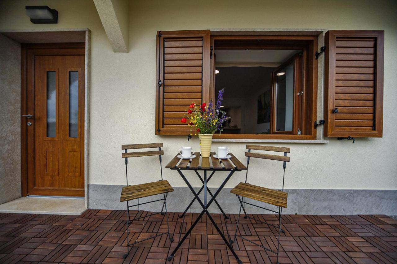 Villa Casa Tilia à Sapjane Extérieur photo