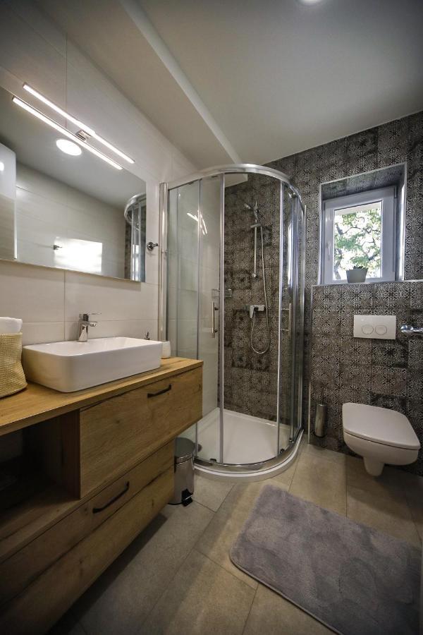 Villa Casa Tilia à Sapjane Extérieur photo